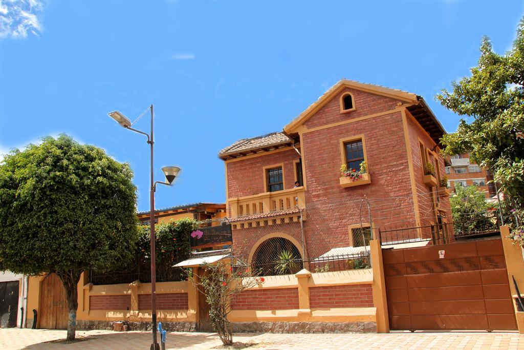 Arupo Bed And Breakfast Quito Rum bild