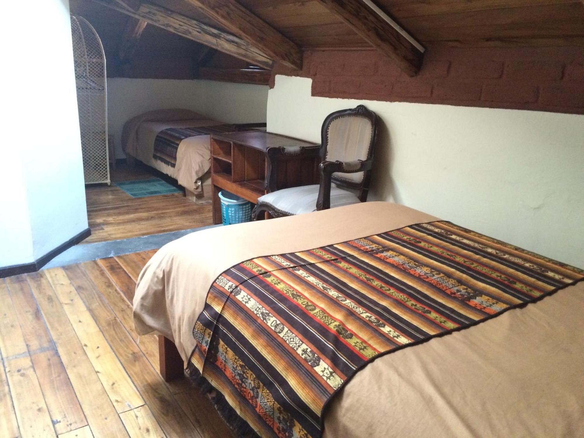 Arupo Bed And Breakfast Quito Rum bild
