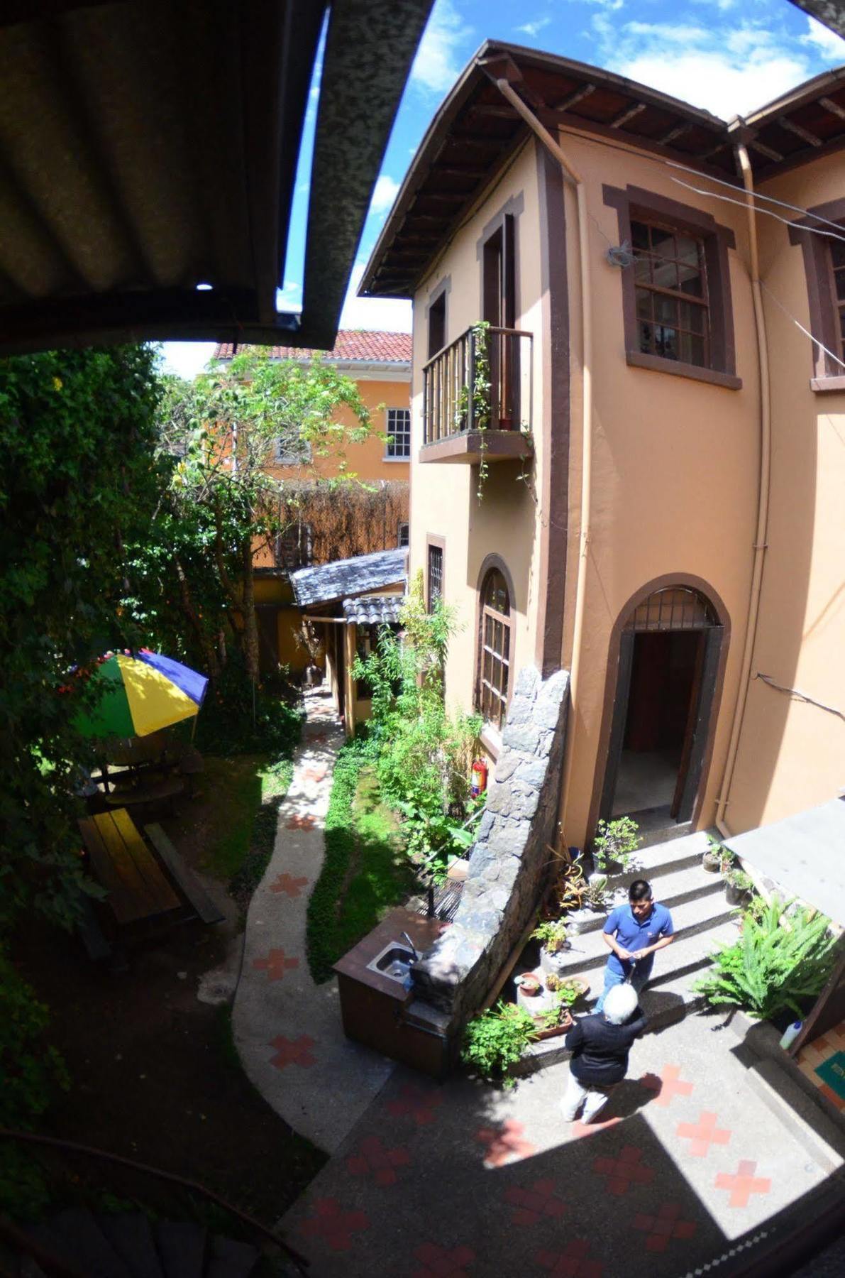 Arupo Bed And Breakfast Quito Exteriör bild